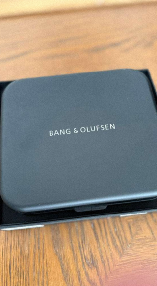 Bang & Olufsen Beoplay H95 Negros