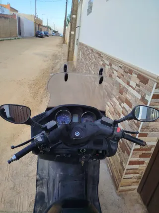 Yamaha Majesty 400cc Maxiscooter