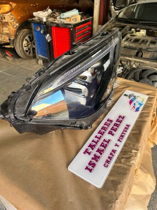 Faro Delantero Derecho Mercedes GLA 200 (H247)