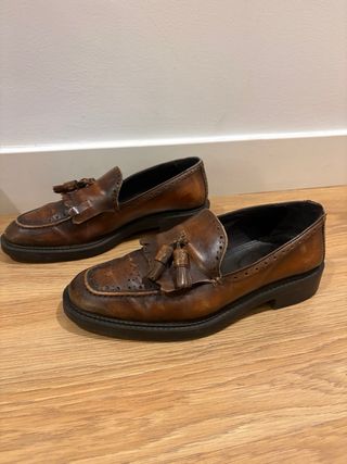 Mocasines Zara Piel Marrón Flecos Talla 40