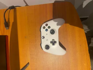 Xbox One S Digital Bianca