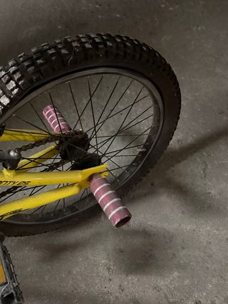 Bicicleta Monty 139 Serie Amarilla