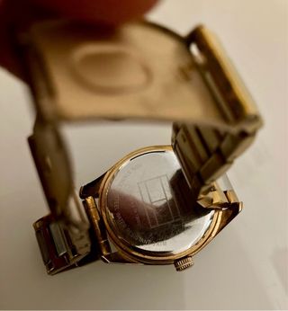 Reloj Tommy Hilfiger plateado y plateado rosa