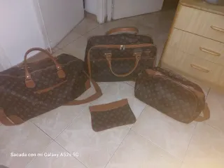 Set di borse da viaggio