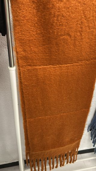 Bufanda de lana naranja