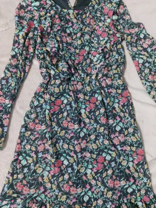 Vestido floral manga larga