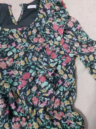 Vestido floral manga larga