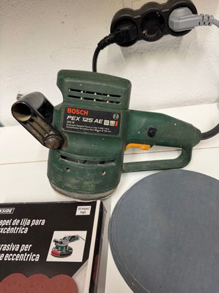 Lijadora Bosch PEX 125 + lijas