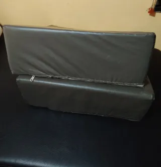 Cojines cilíndricos y triangulares