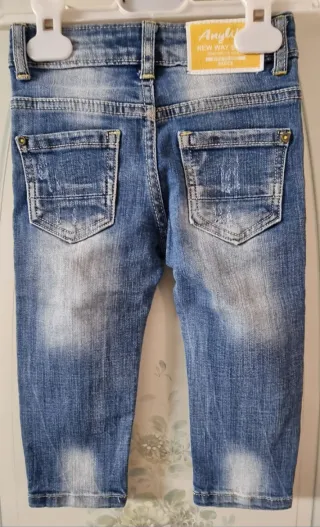 Pantaloni jeans bambino con strappi