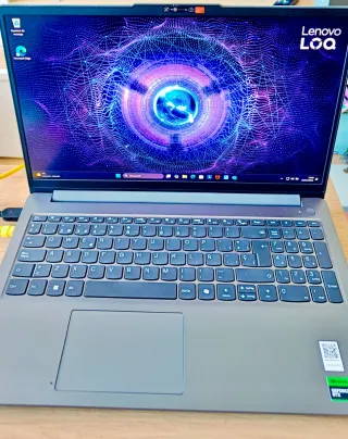 Portatil Lenovo LOQ GEN Essential 9 Gaming