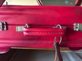 Conjunto maletas vintage rojas