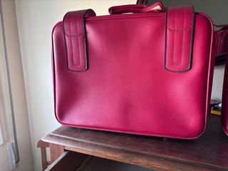 Conjunto maletas vintage rojas