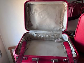 Conjunto maletas vintage rojas