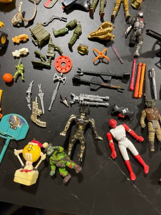 Lott di giocattoli vintage vari