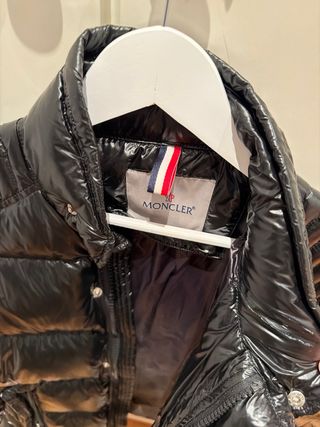 Chaqueta Moncler Negra Brillante