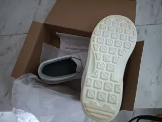 Zapatos Sanitarios Blancos Cerrados