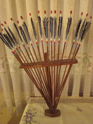 Arco y flechas estilo Maya