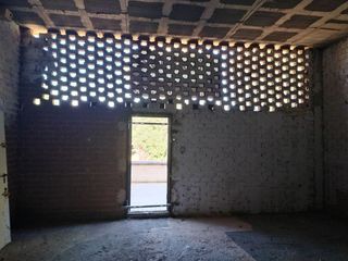 Local comercial en venta en San García en Algeciras