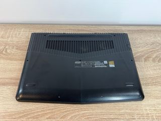 Lenovo para gaming GTX 1050 16GB SSD