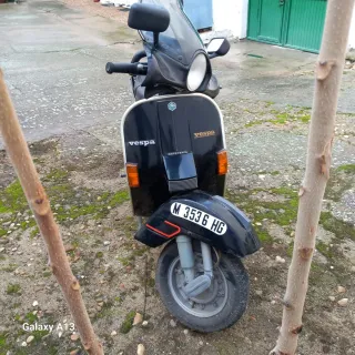 Vespa PX200 E