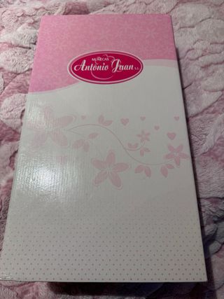 Muñeca Antonio Juan Bebé con Accesorios