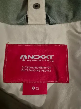 Chaqueta Nexxt Performance Mujer Beige/Verde