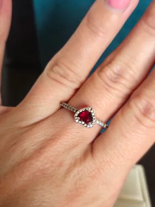 Anello cuore rosso simil Pandora