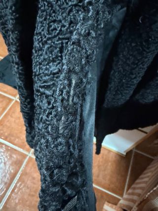 Chaquetón juvenil negro de astracán