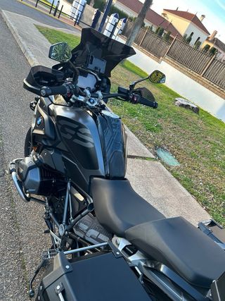 BMW R 1250 GS Triple Black