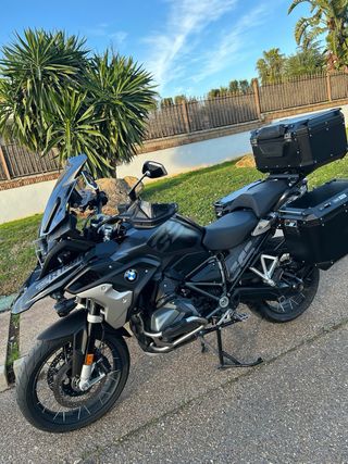 BMW R 1250 GS Triple Black
