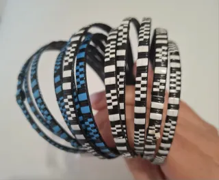 Set bracciali rigidi geometrici