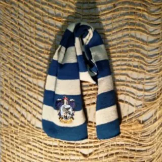 Bufanda Harry Potter Azul y Blanca Ravenclaw