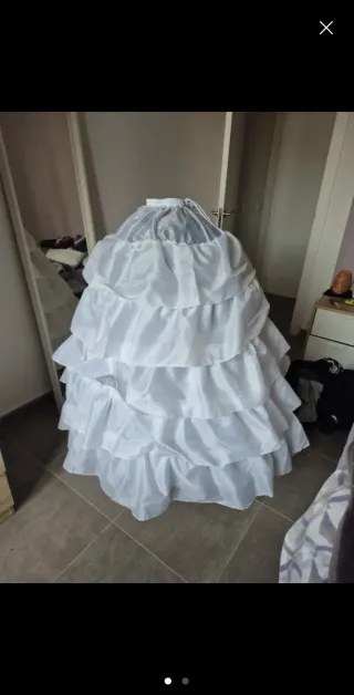 Cancán blanco volantes