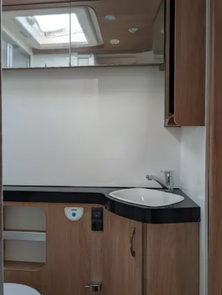 Caravana Hobby 540 FU 2021 Mover, A/A, placas sol