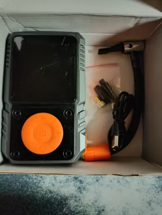 Kit emergencia coche SUITU ST-9656Pro