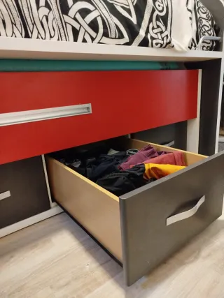 Dormitorio juvenil (DESMONTADO)