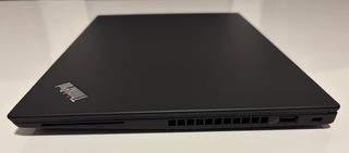 Portátil Lenovo Thinkpad T14s i5-10210U 8GB/256GB