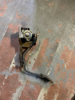 Pedal Acelerador Nissan Patrol GR Y61