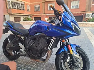 Moto Deportiva Azul
