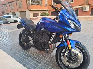 Moto Deportiva Azul
