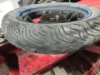 Rueda trasera sym jet 14 de 50cc