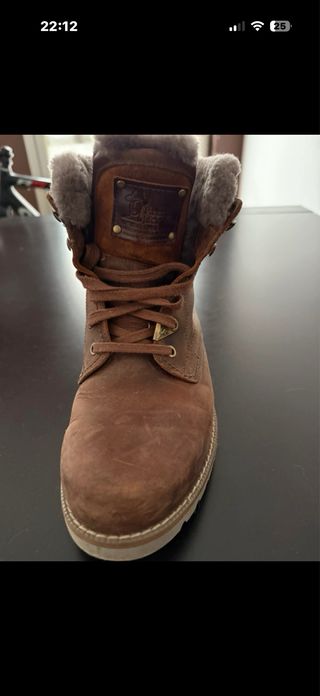 Botas marrones de invierno