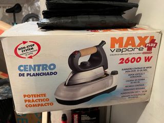 Centro de Planchado Maxi Vapore 2600W