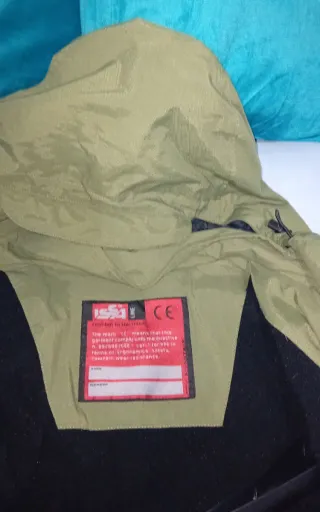 Parka de obra verde normativa europea