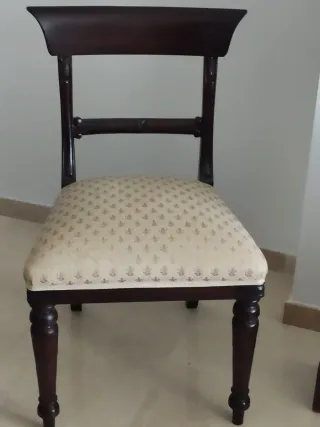 Conjunto mesa comedor y 6 sillas madera