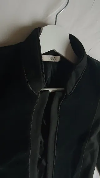 Chaqueta Negra Mango Talla S