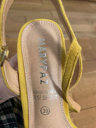 Zapato tacón plataforma Maripaz amarillo talla 39
