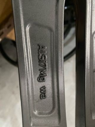 Llanta Mercedes AMG 19”