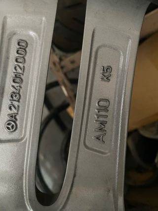 Llanta Mercedes AMG 19”